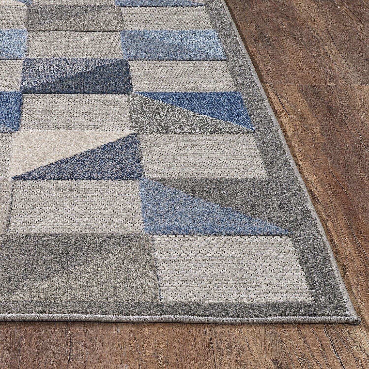 8' x 10' Blue Gray Triangle Indoor Outdoor Area Rug