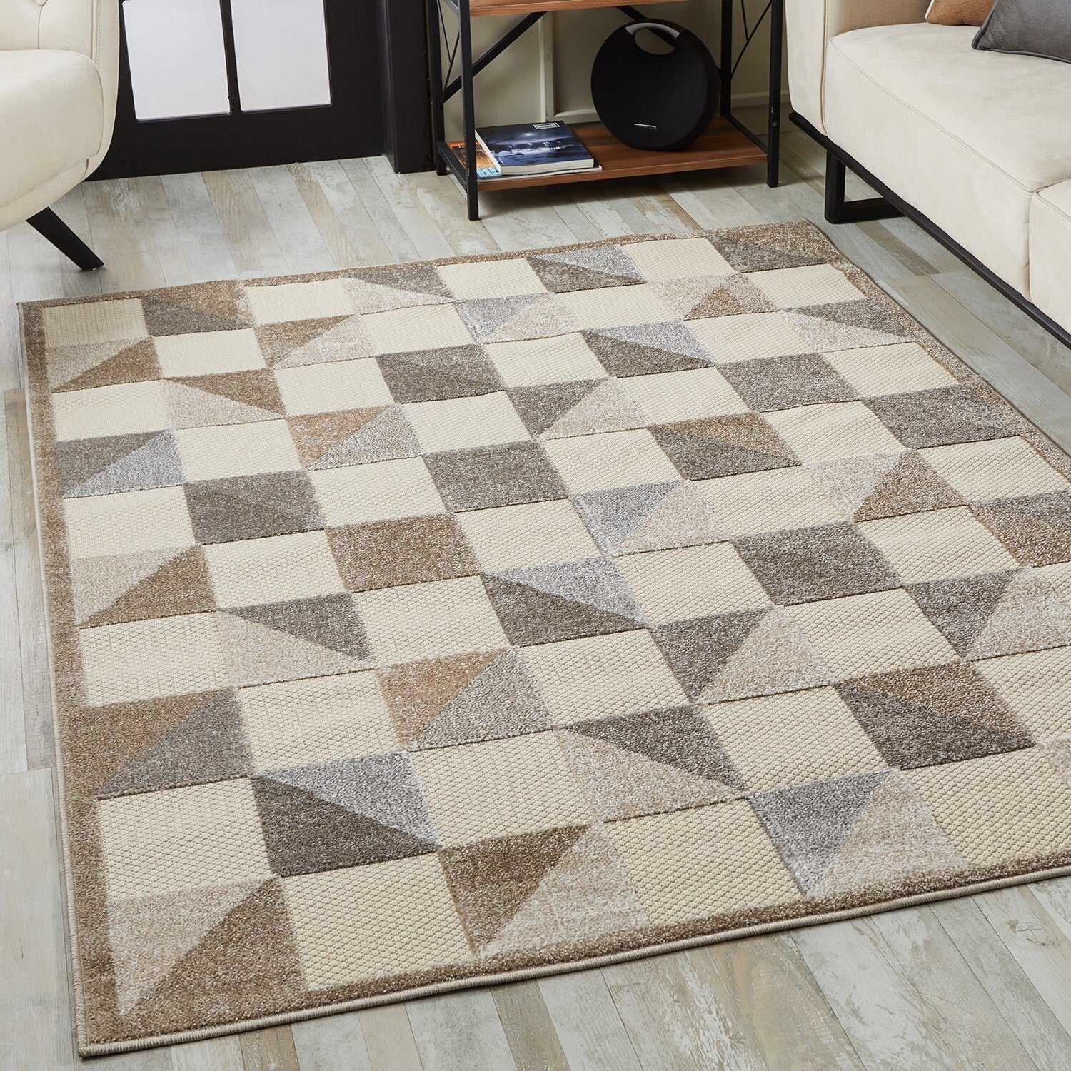 3' x 5' Gray Triangle Indoor Outdoor Area Rug
