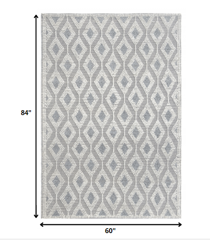 5' x 7' Ivory Gray Diamond Trellis Modern Area Rug
