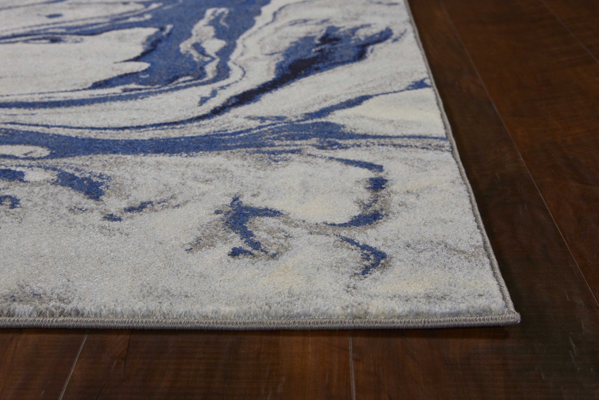 5' X 8' Blue Watercolor Indoor Area Rug