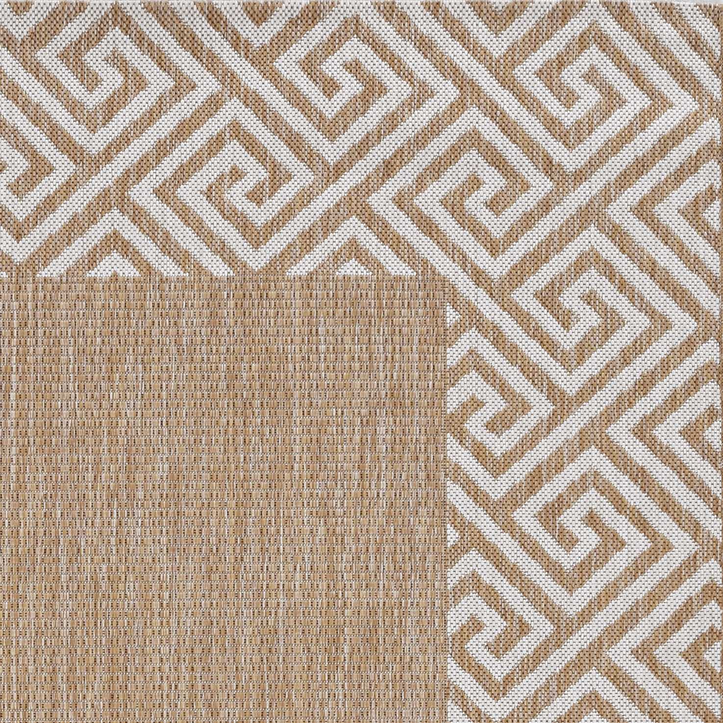 8' X 11' Natural Geometric Maze Pattern Indoor Area Rug