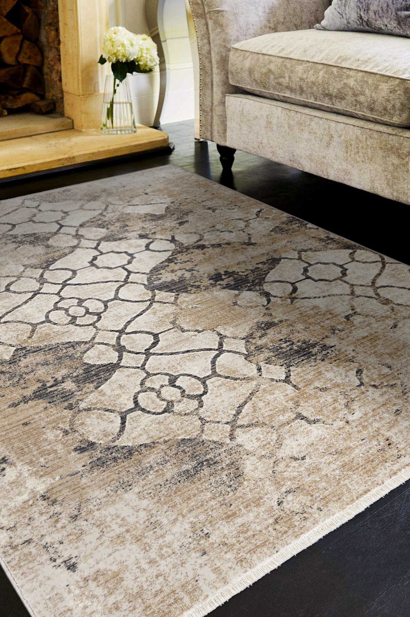 5'X8' Ivory Machine Woven Distressed Ogee Indoor Area Rug