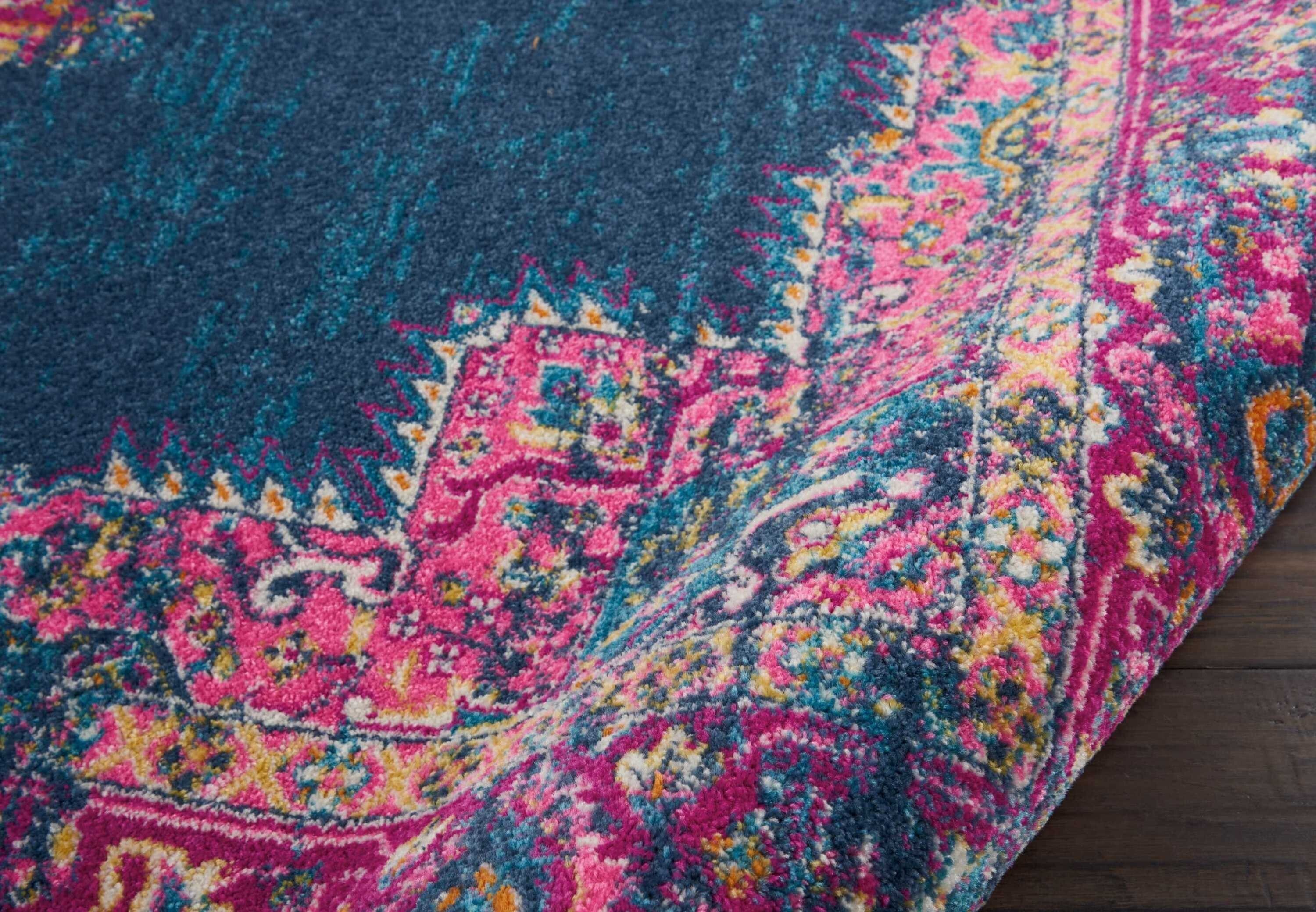 7' X 10' Blue And Pink Medallion Area Rug