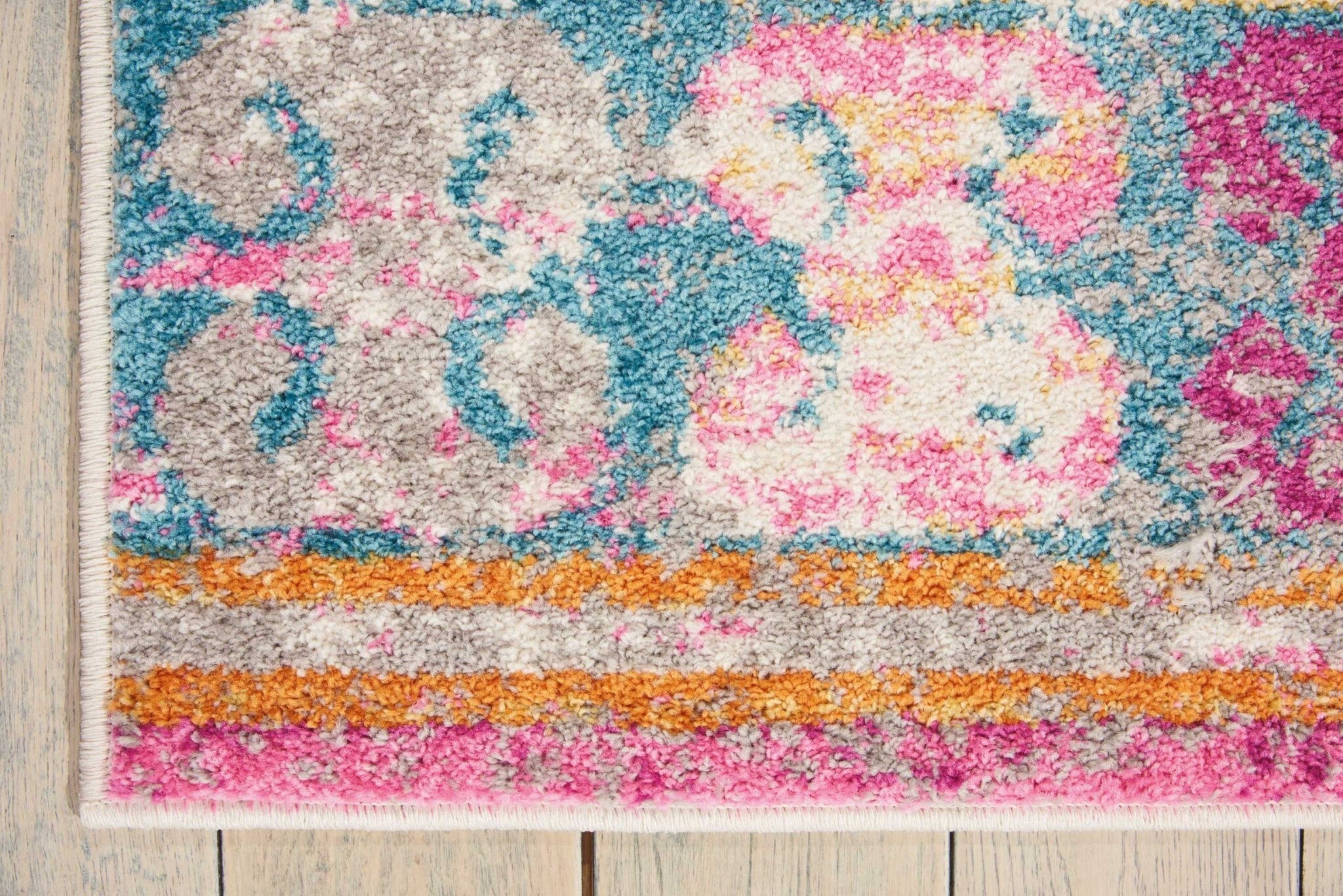 4' X 6' Ivory And Magenta Tribal Pattern Area Rug