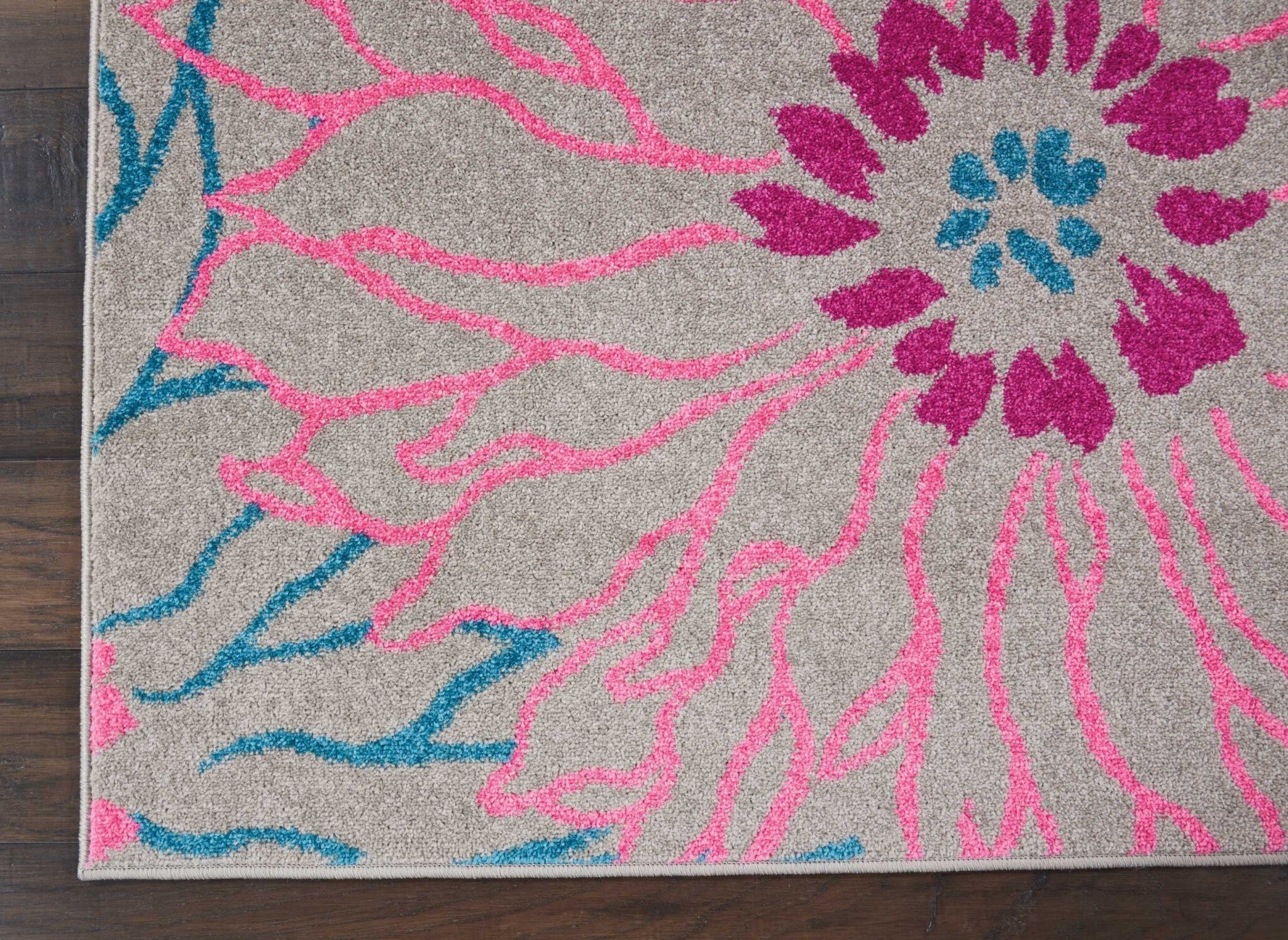 7' X 10' Gray And Pink Tropical Flower Area Rug