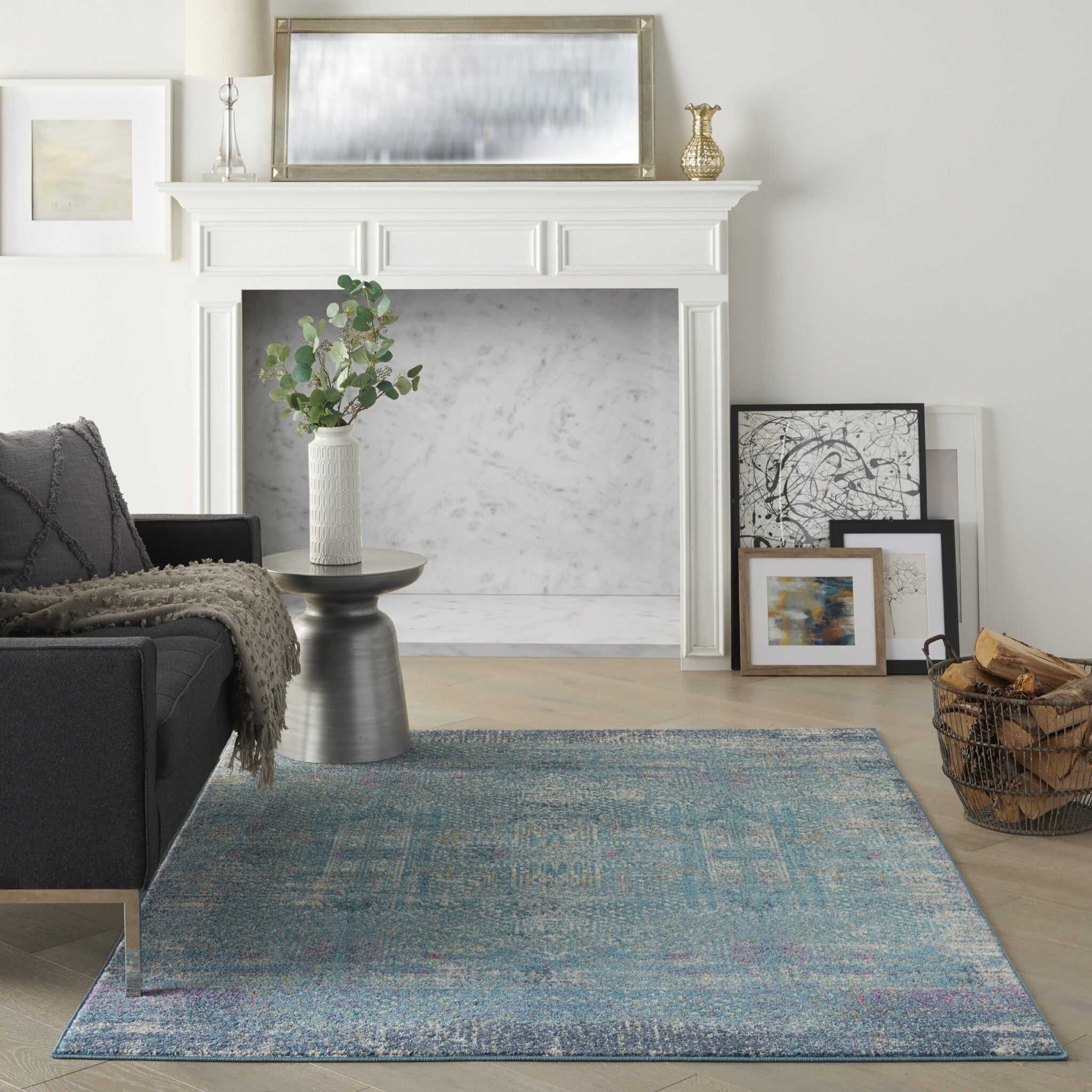 4' X 6' Blue Distressed Medallion Area Rug