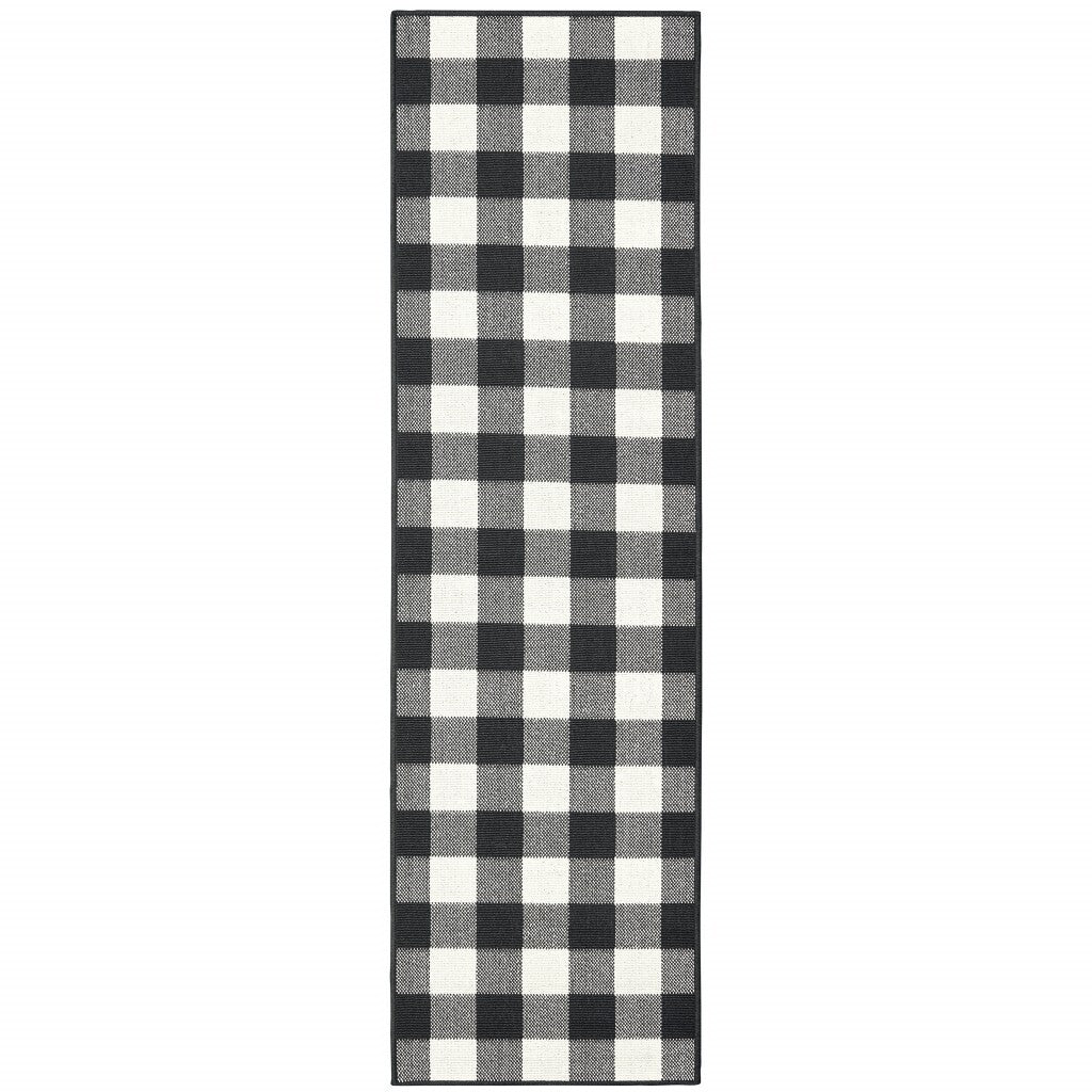 2'X8' Black And Ivory Gingham Indoor Outdoor Runner Rug