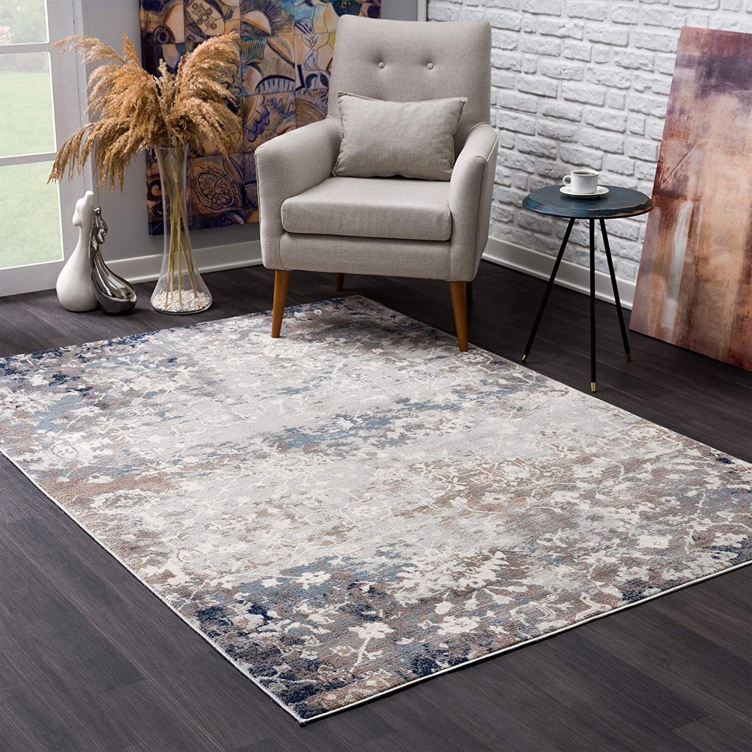 5' X 8' Navy And Beige Distressed Vines Area Rug