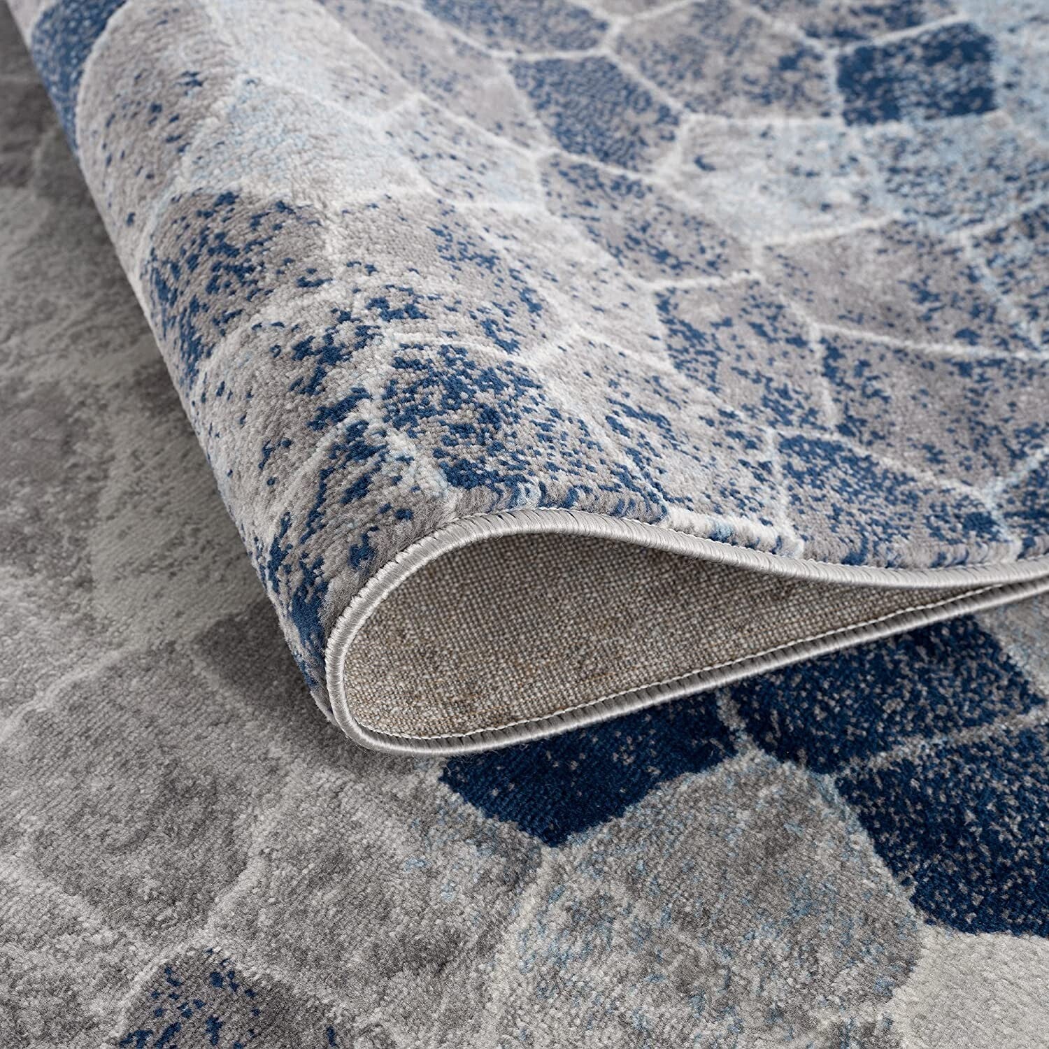 5' X 8' Navy Blue Cobblestone Pattern Area Rug