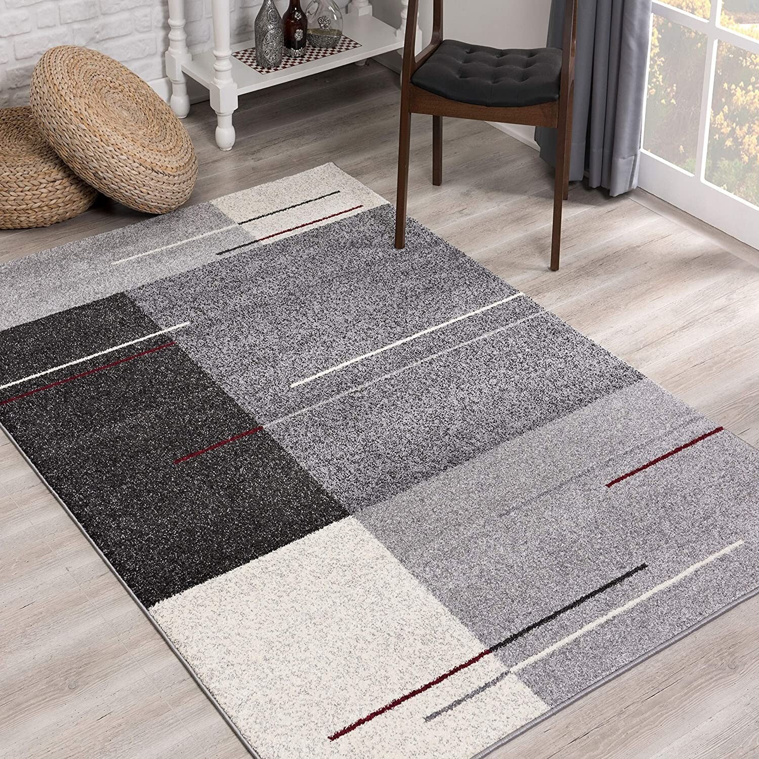 4' X 6' Gray Modern Geometric Area Rug