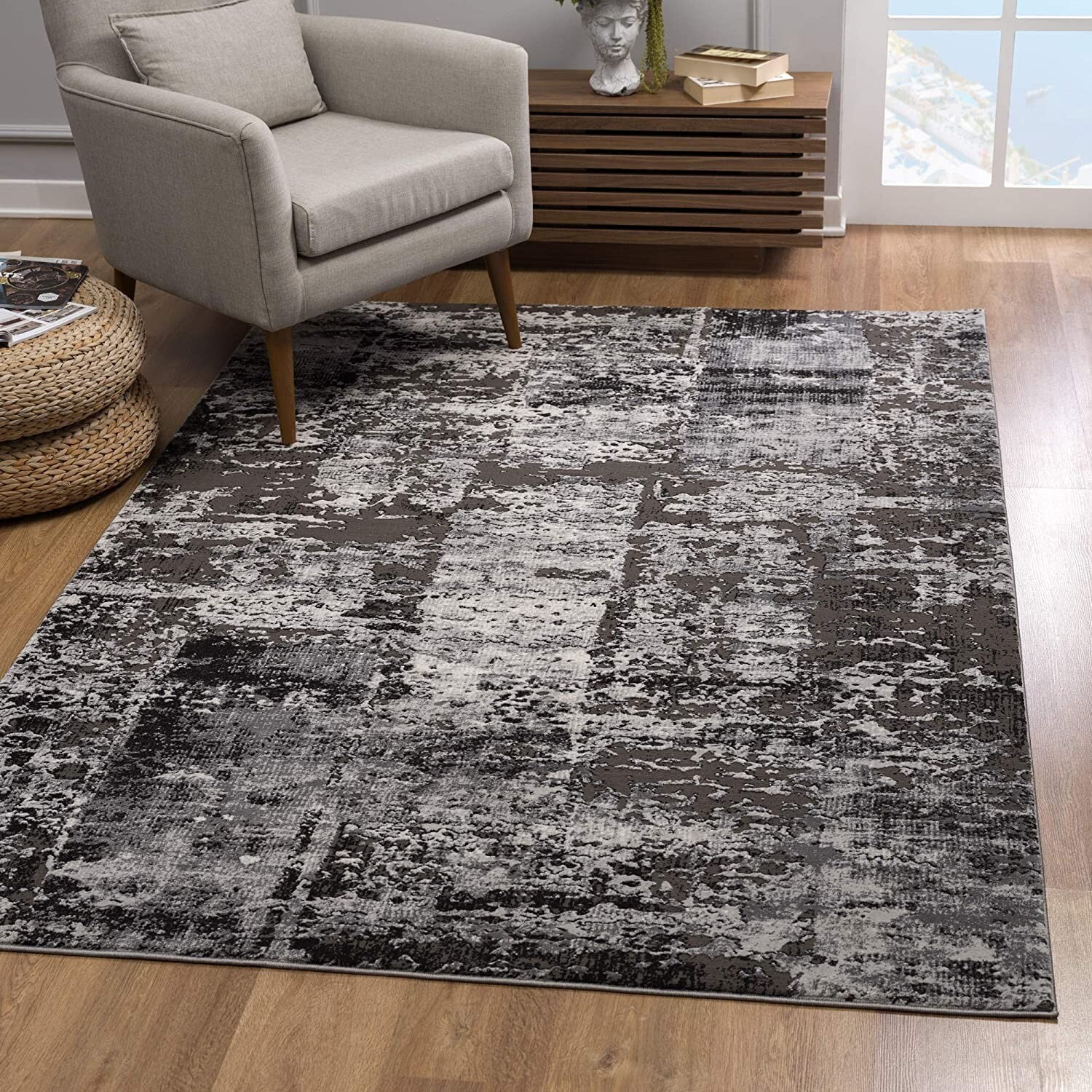 4' X 6' Gray Modern Abstract Area Rug
