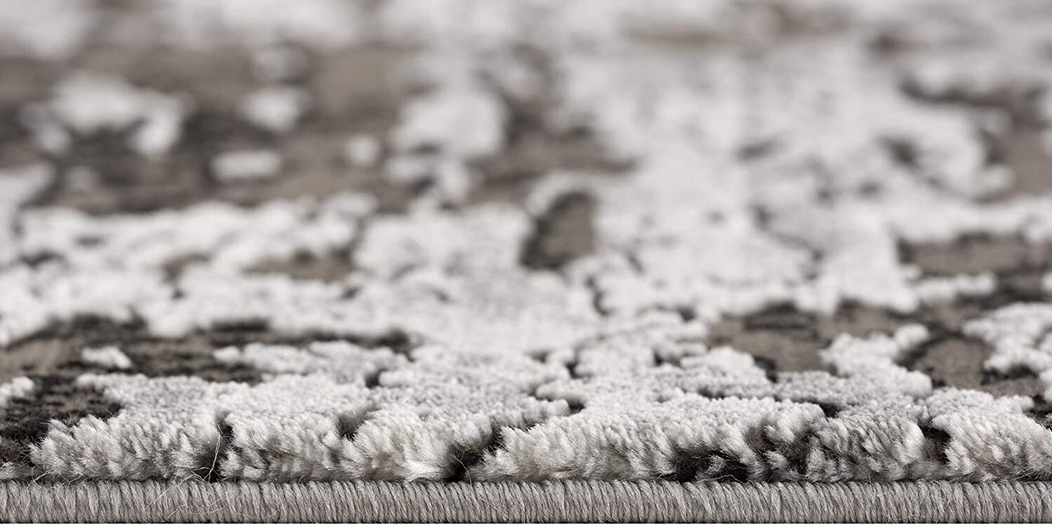 4' X 6' Gray Modern Abstract Area Rug