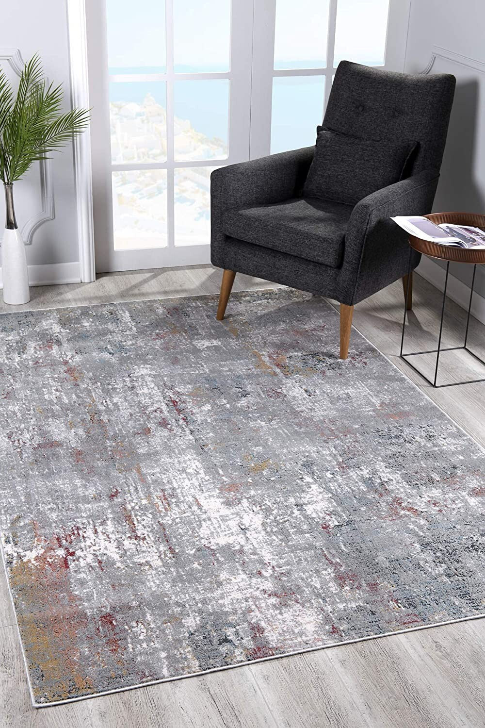7' X 10' Gray And Ivory Abstract Area Rug