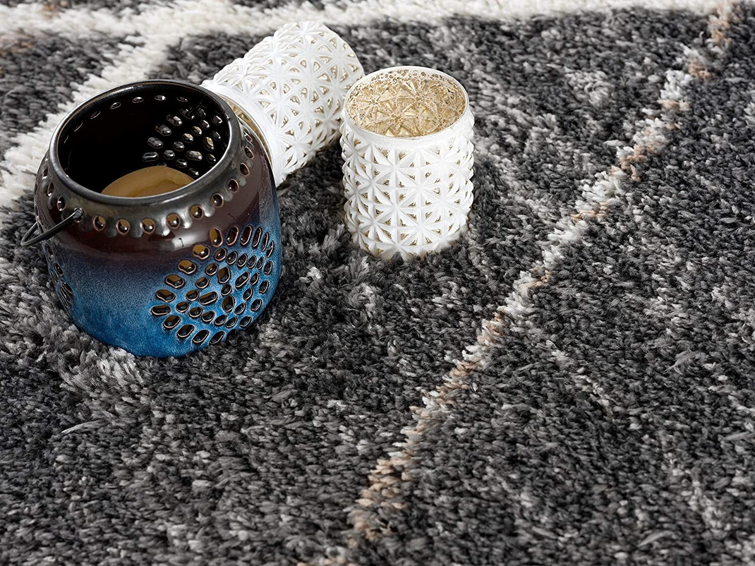 4' X 6' Gray Modern Distressed Lines Area Rug