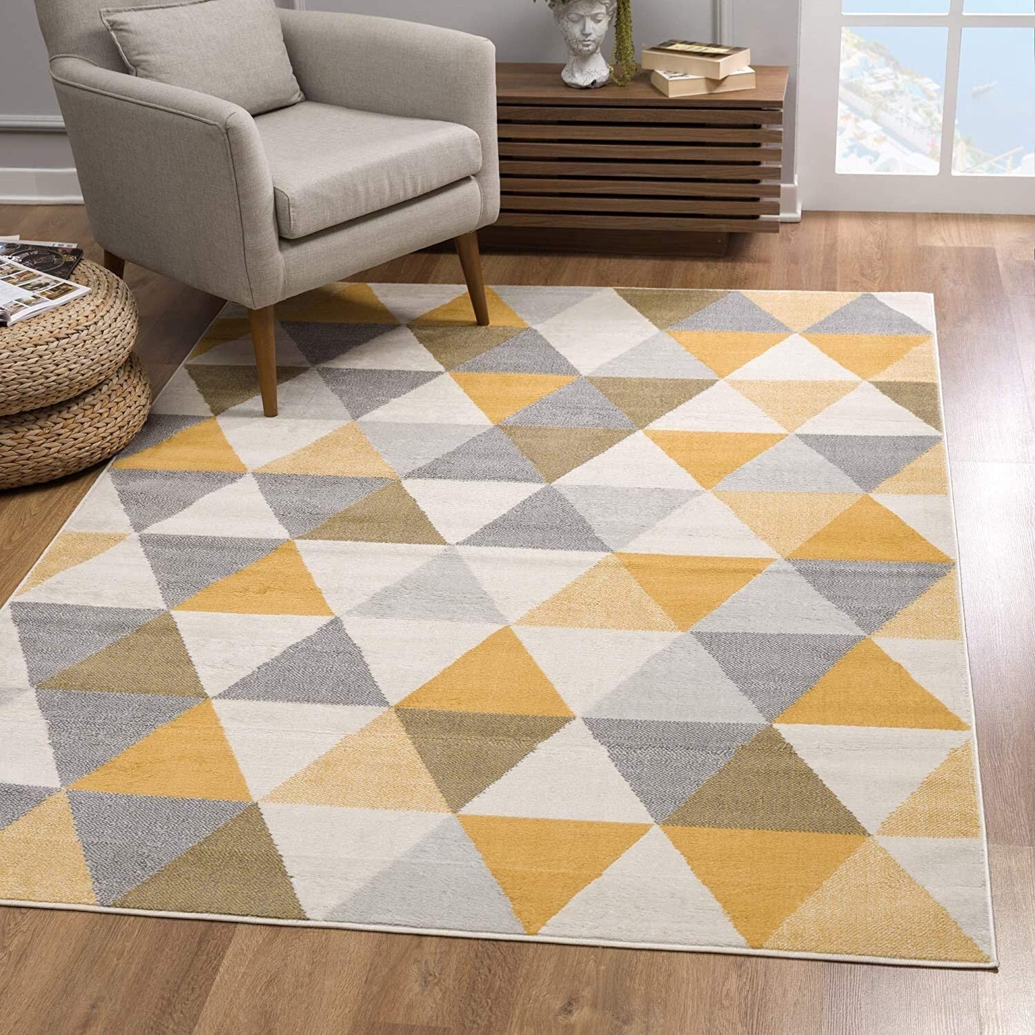 7' X 10' Yellow Triangular Lattice Area Rug
