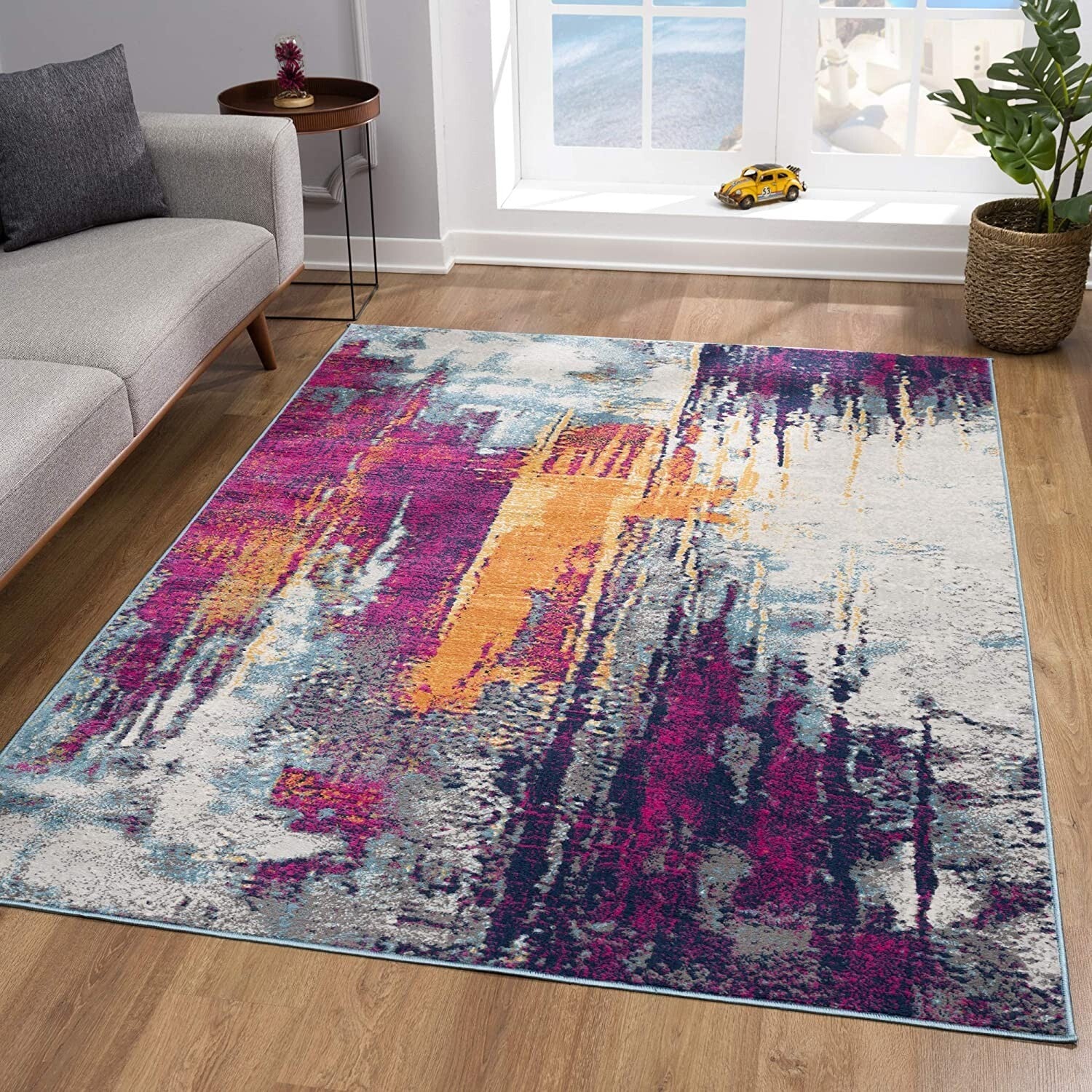 5' X 8' Gray And Magenta Abstract Area Rug