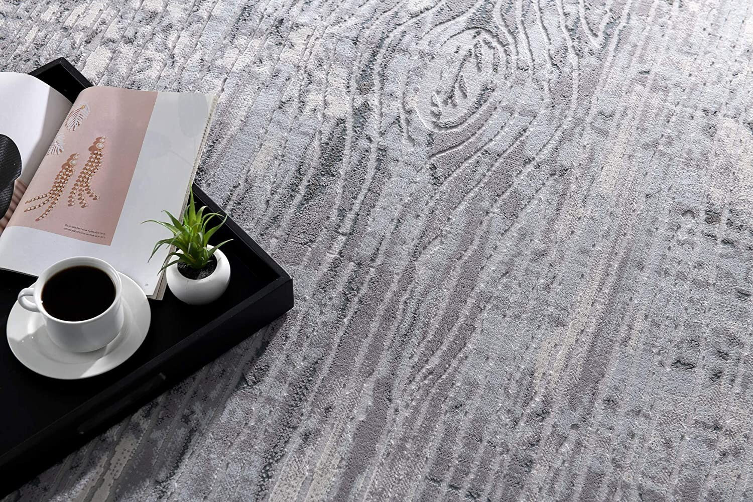 5' X 8' Blue Abstract Strokes Area Rug