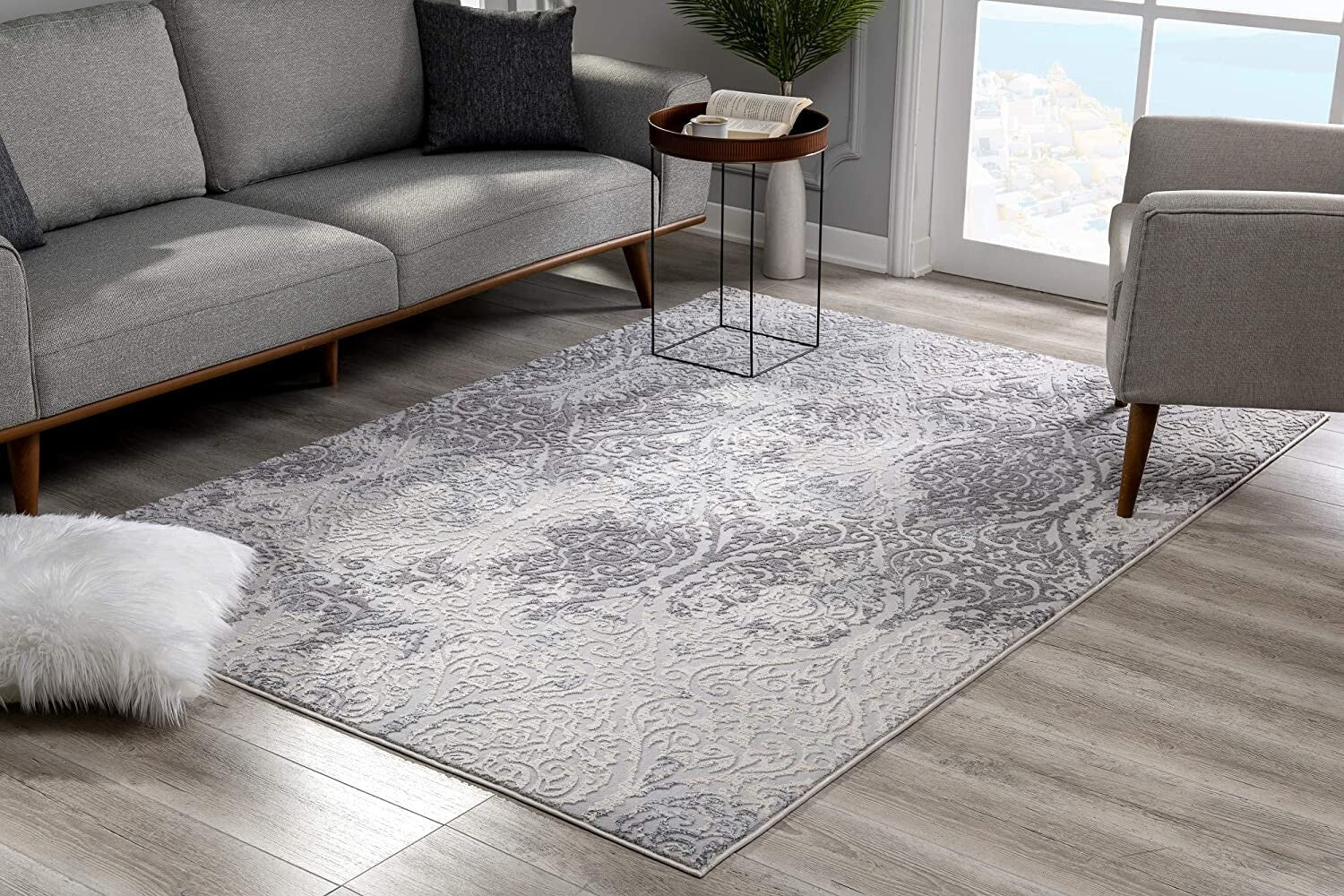 8' X 11' Cream And Gray Tinted Ogee Pattern Area Rug