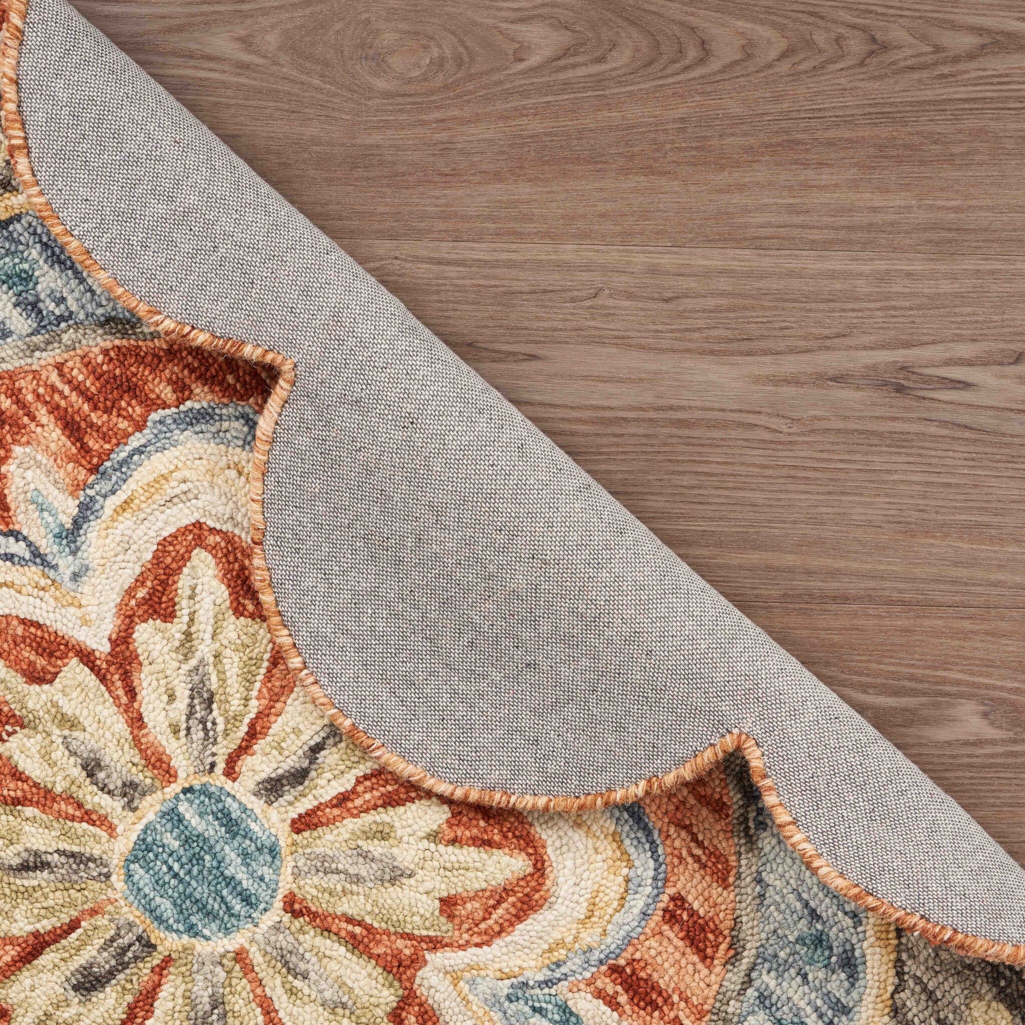 6' Round Orange Scalloped Edge Area Rug