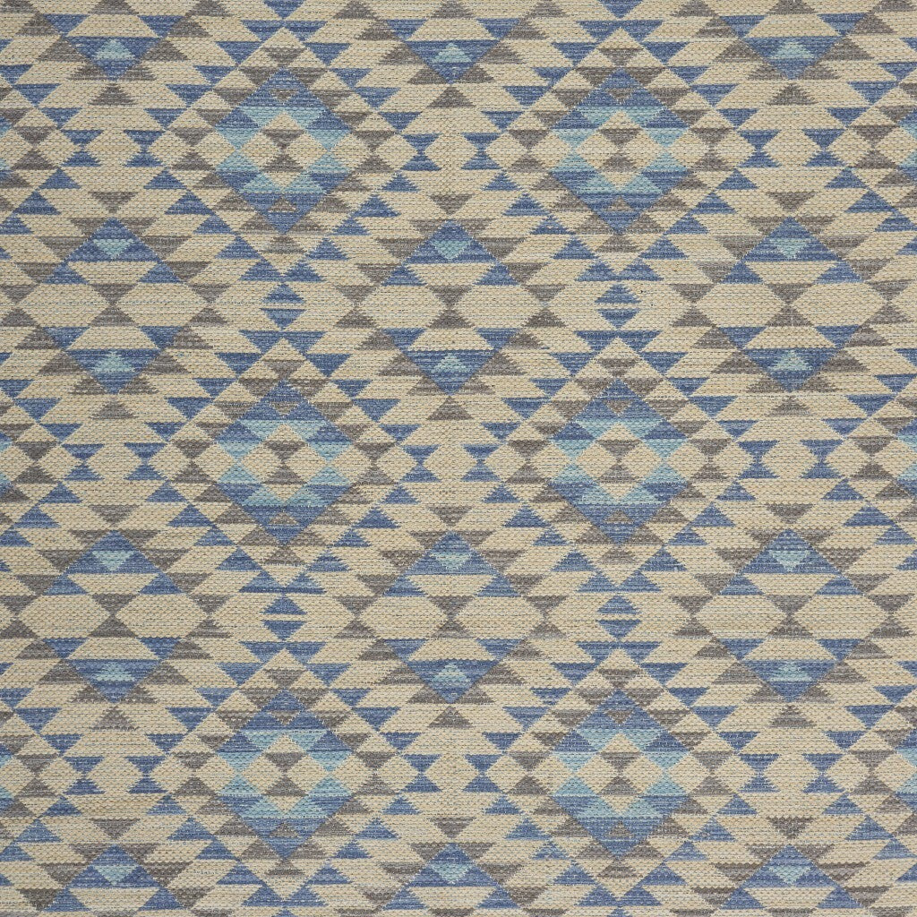 5' x 7' Blue Decorative Lattice Area Rug
