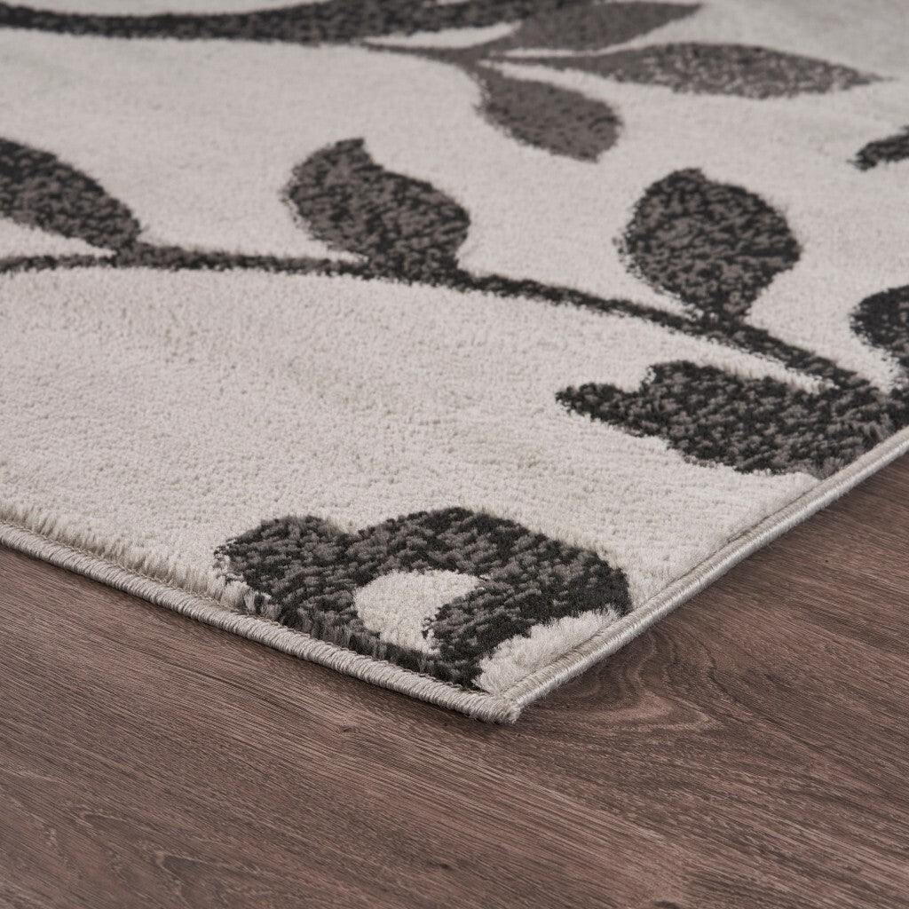 5' x 7' Gray Filigree Vines Area Rug