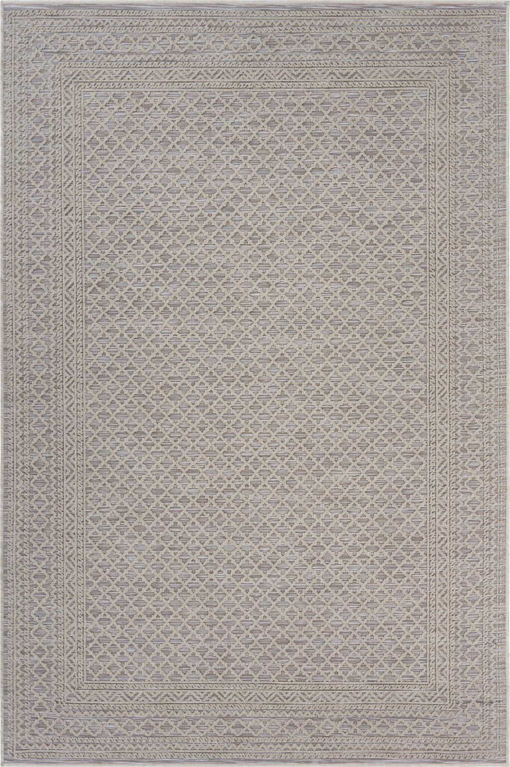 5' x 7' Gray Classic Indoor Outdoor Area Rug