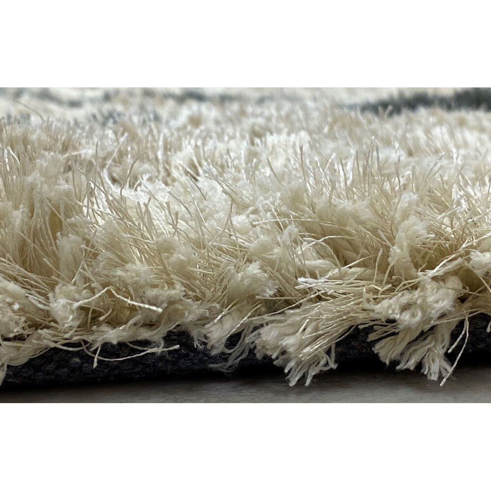 5' x 7' Cream and Black Lattice Area Rug